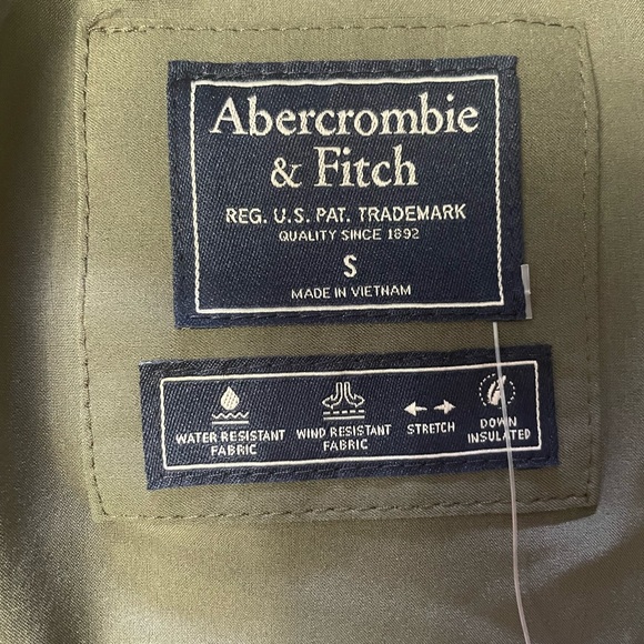 Abercrombie and Fitch down jacket. - Picture 3 of 6